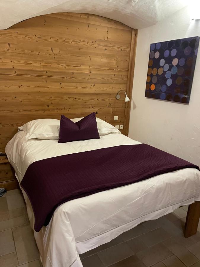 Les Allues Two Bedroom Apartment La Voute, Chandon Near Meribel - Sleeps 4 Adults Or 2 Adults And 3 Children מראה חיצוני תמונה